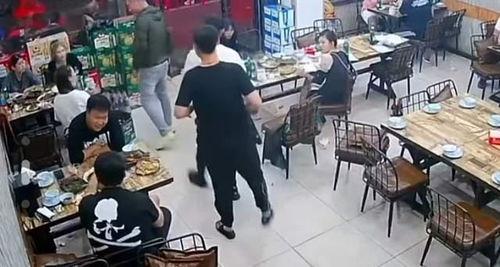 唐山烧烤店最新爆料新闻,真相与争议交织